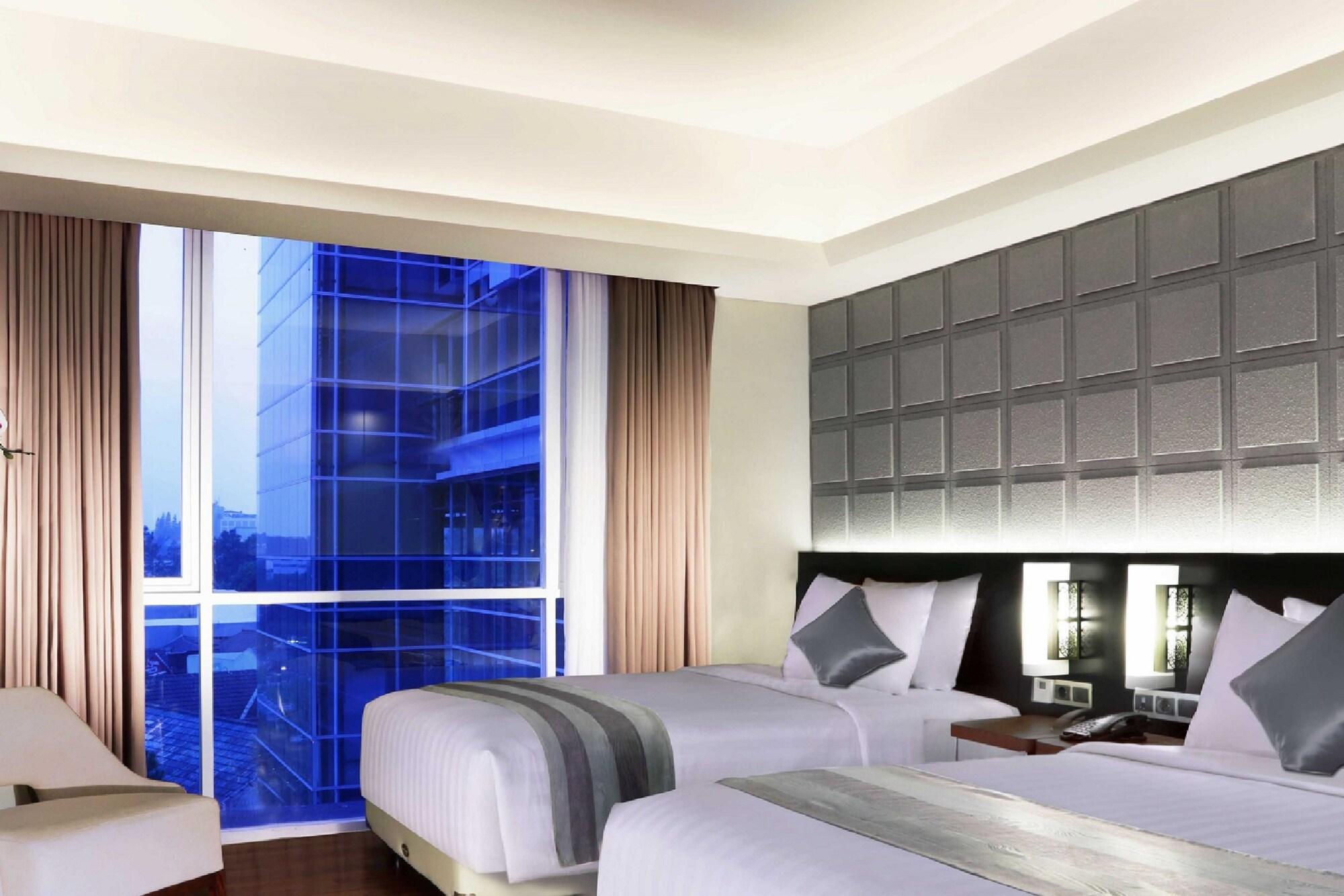 Aston Pasteur Otel Bandung Dış mekan fotoğraf
